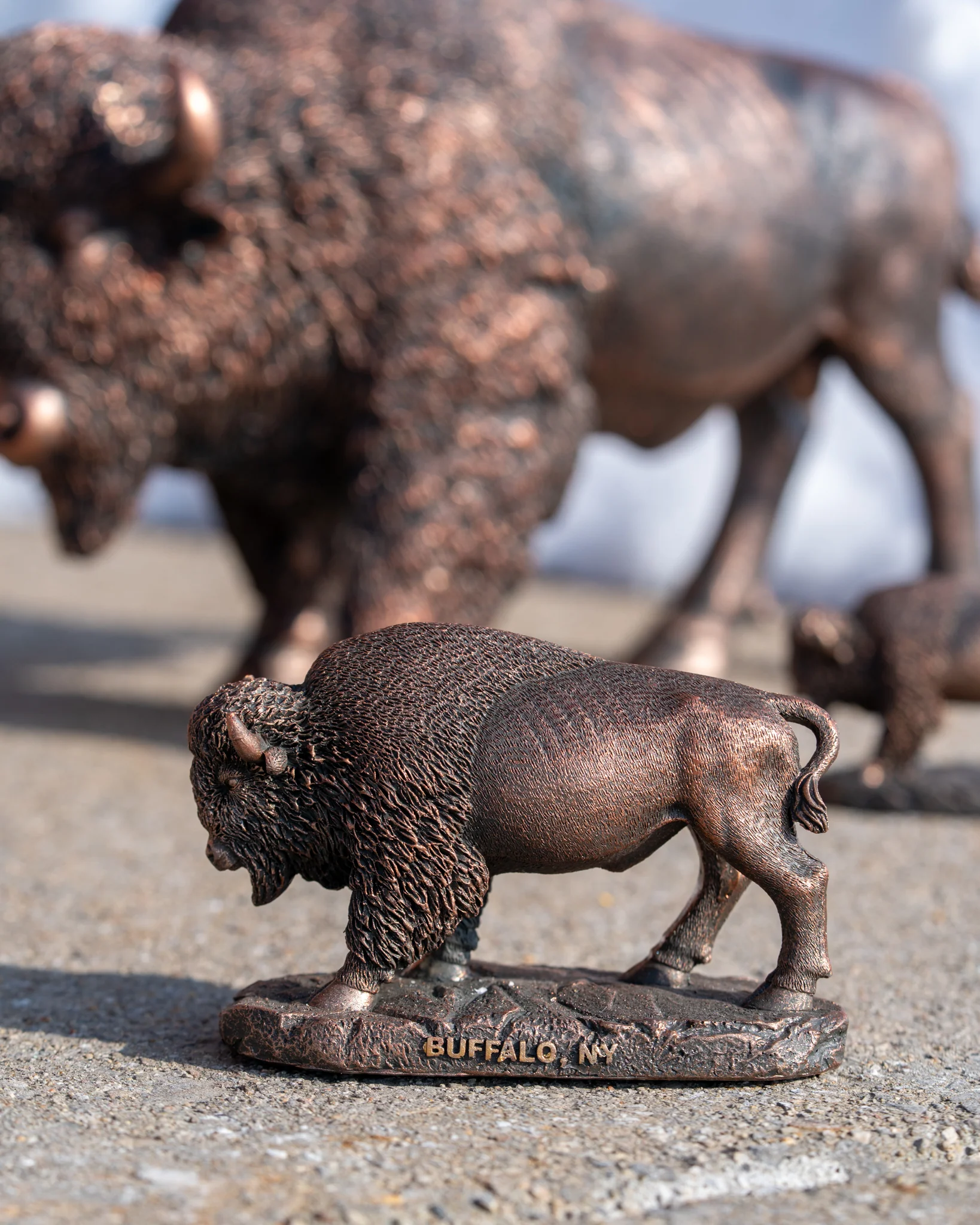7" Bronze Resin Bison Statue - Image 2