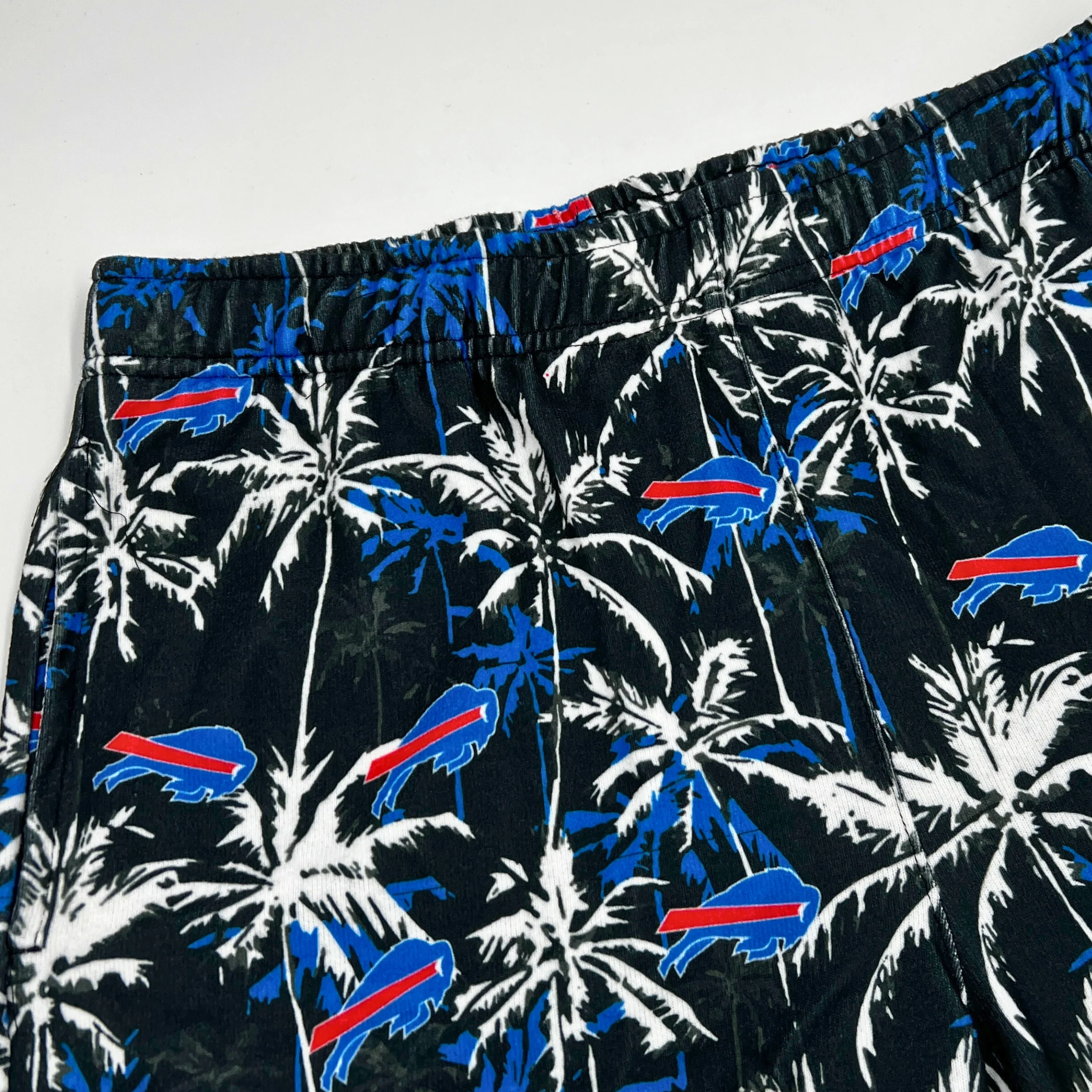 Buffalo Bills Midnight Palm Tree Lightweight Shorts - Image 2