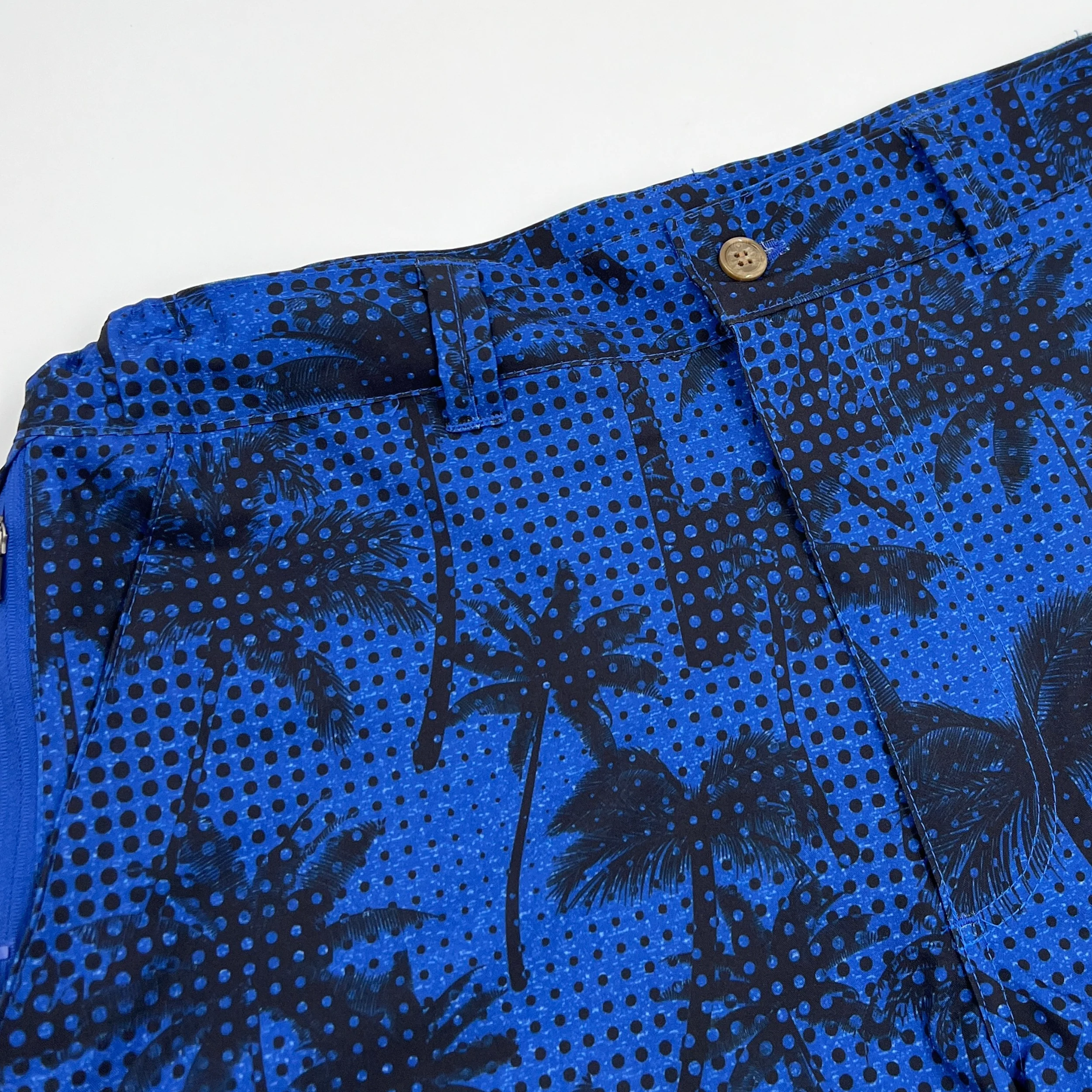 Buffalo Bills Palm Tree Shorts - Image 3