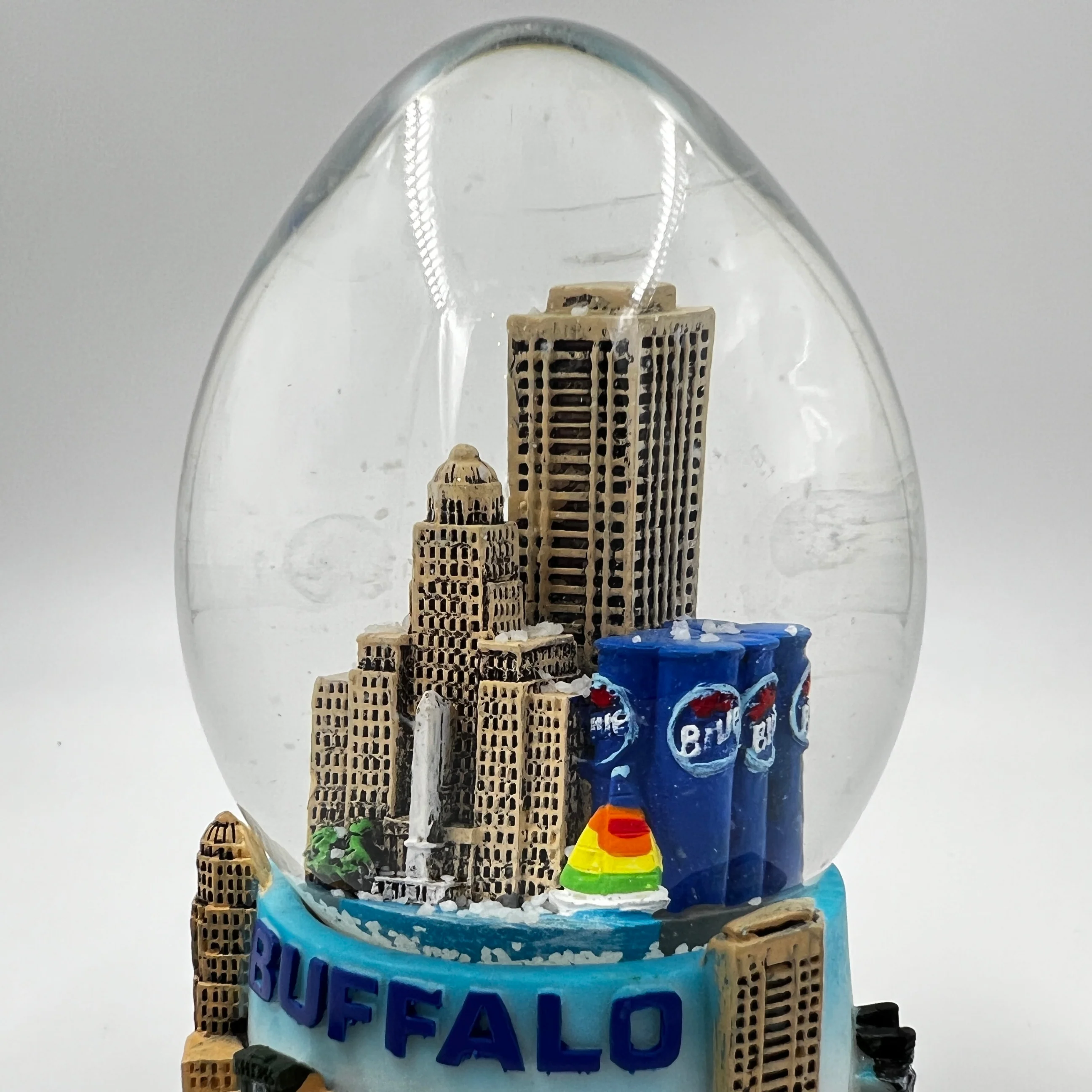 Buffalo Skyline Snow Globe - Image 2
