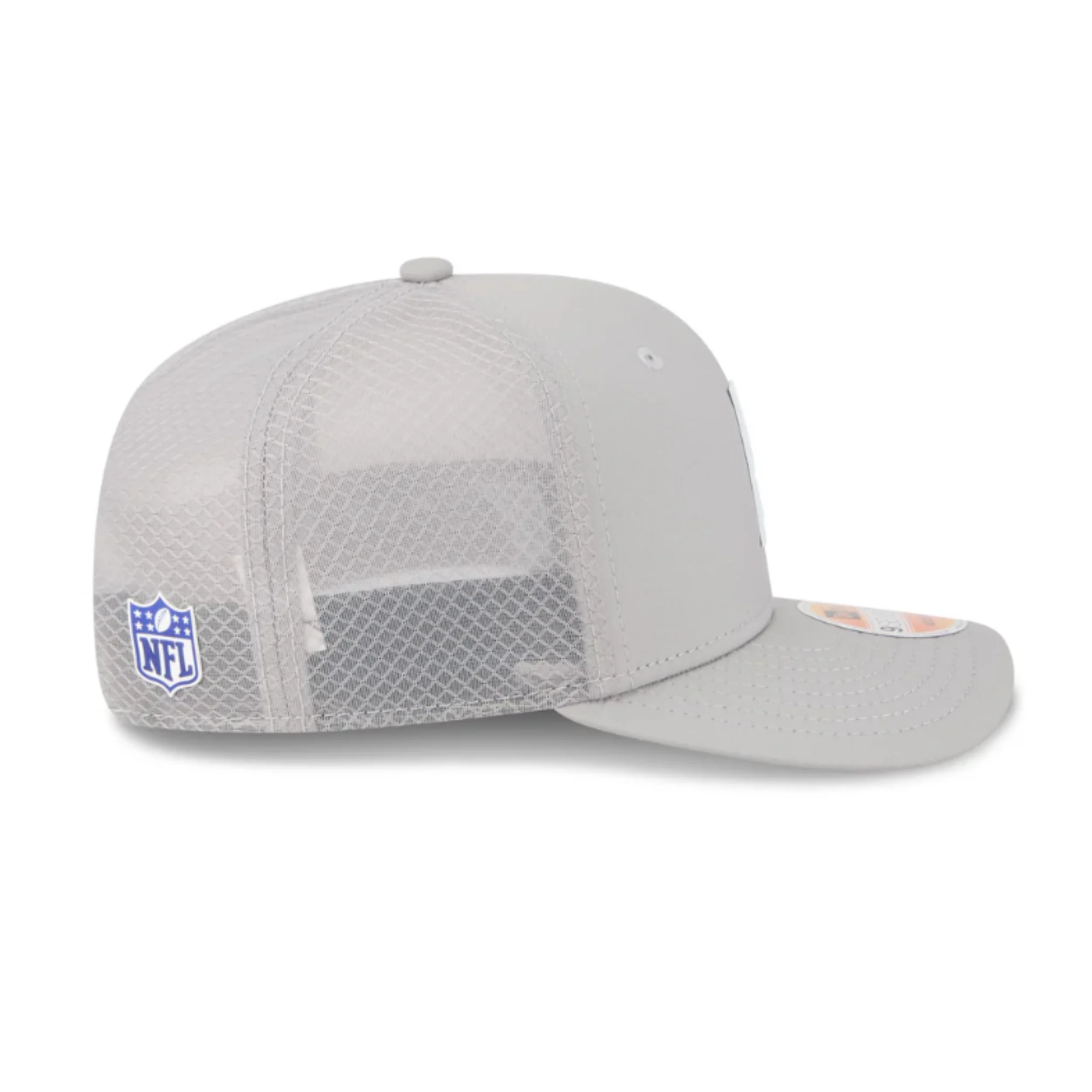 New Era 9SEVENTY Buffalo Bills 2025 Sideline Hot Weather Gray Adjustable Cap - Image 11
