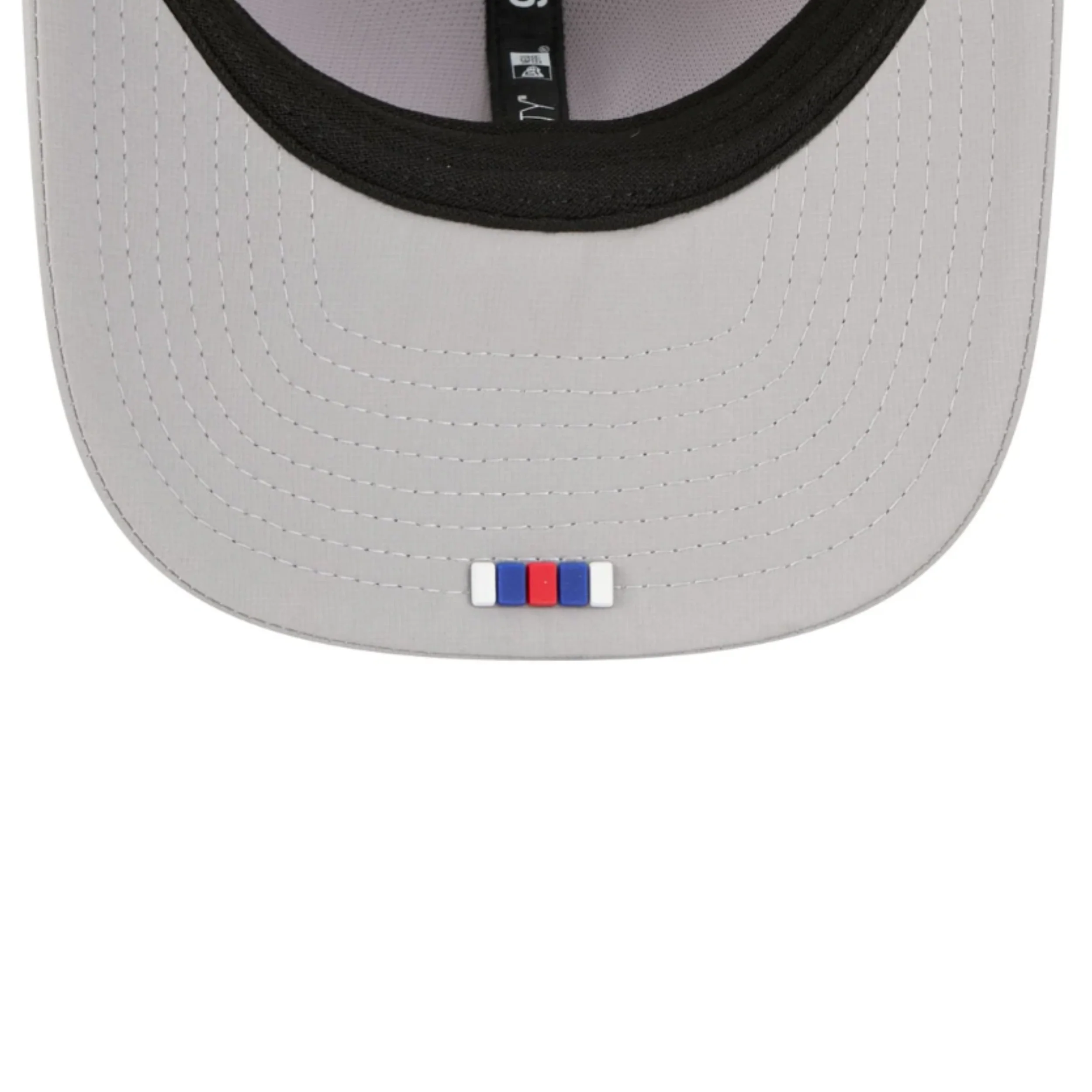 New Era 9SEVENTY Buffalo Bills 2025 Sideline Hot Weather Gray Adjustable Cap - Image 13