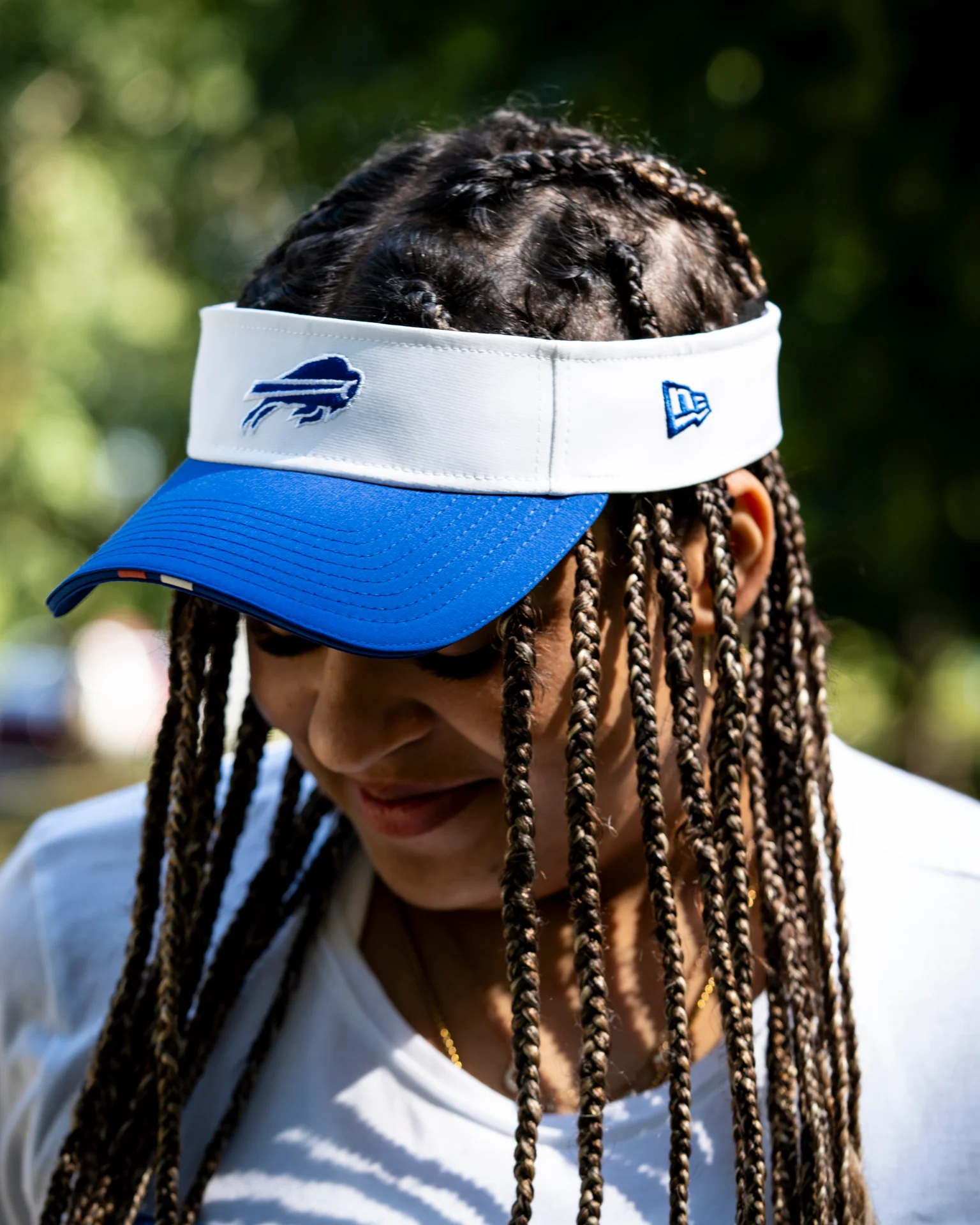 New Era Buffalo Bills 2025 Training Camp White & Royal Visor - Image 2