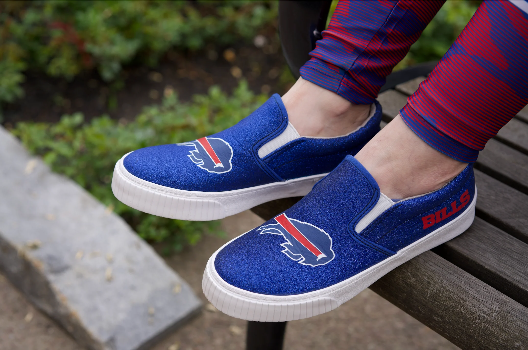 Women's Buffalo Bills Glitter Slip On Canvas Shoes - Image 3