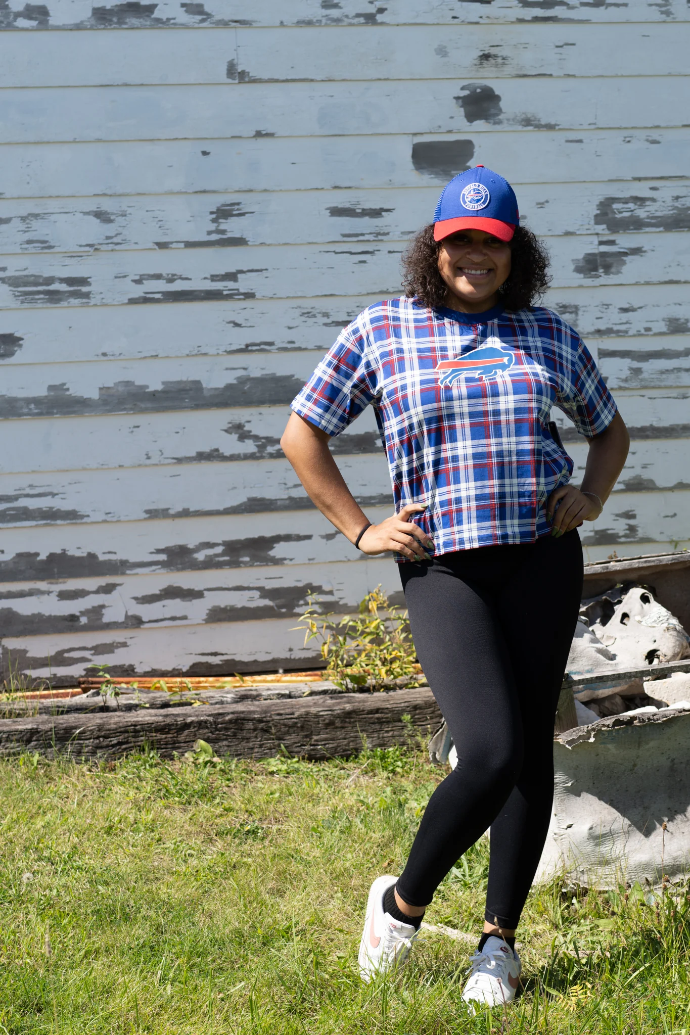 Women's New Era Bills 3rd Down Plaid Cropped T-Shirt - Image 6