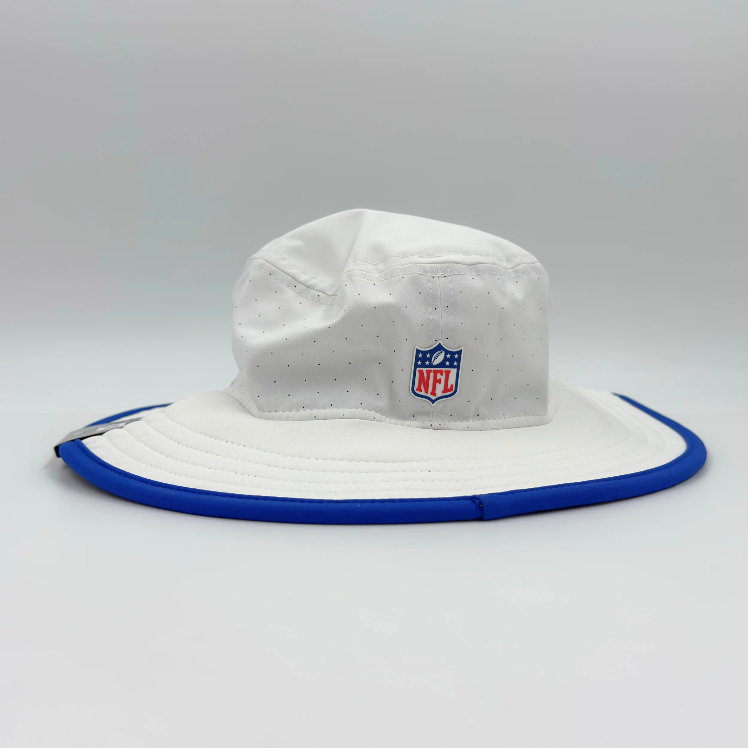 Youth New Era Buffalo Bills 2025 Training Camp White & Royal Bucket Hat - Image 3